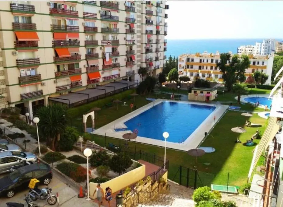 Apartamento Estudio con vista al mar a 200 mts de la playa Benalmádena